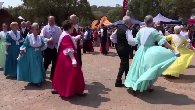 afrikaner afrikaner che ballano