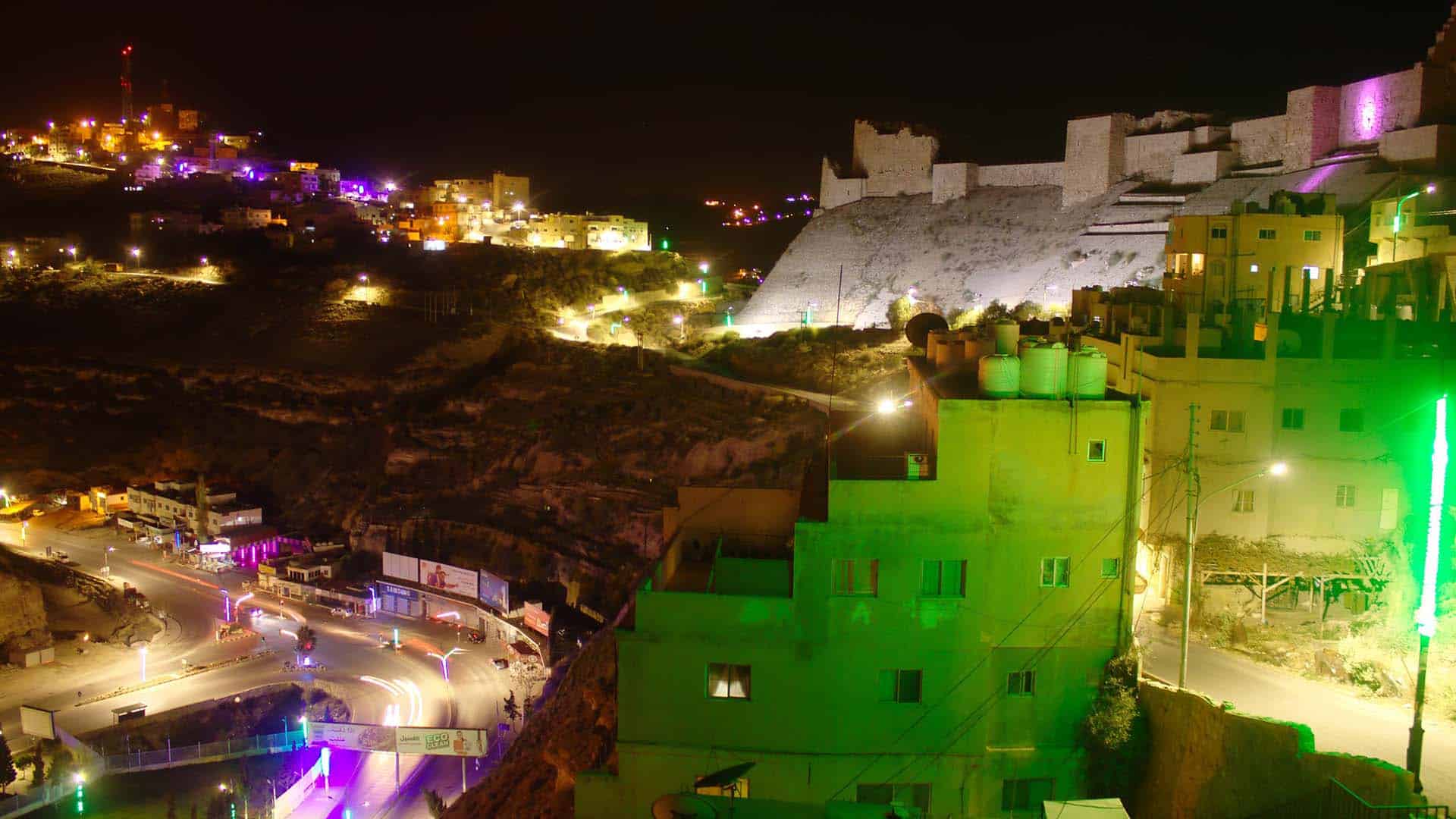 kerak castle by night castello di kerak illuminato di notte