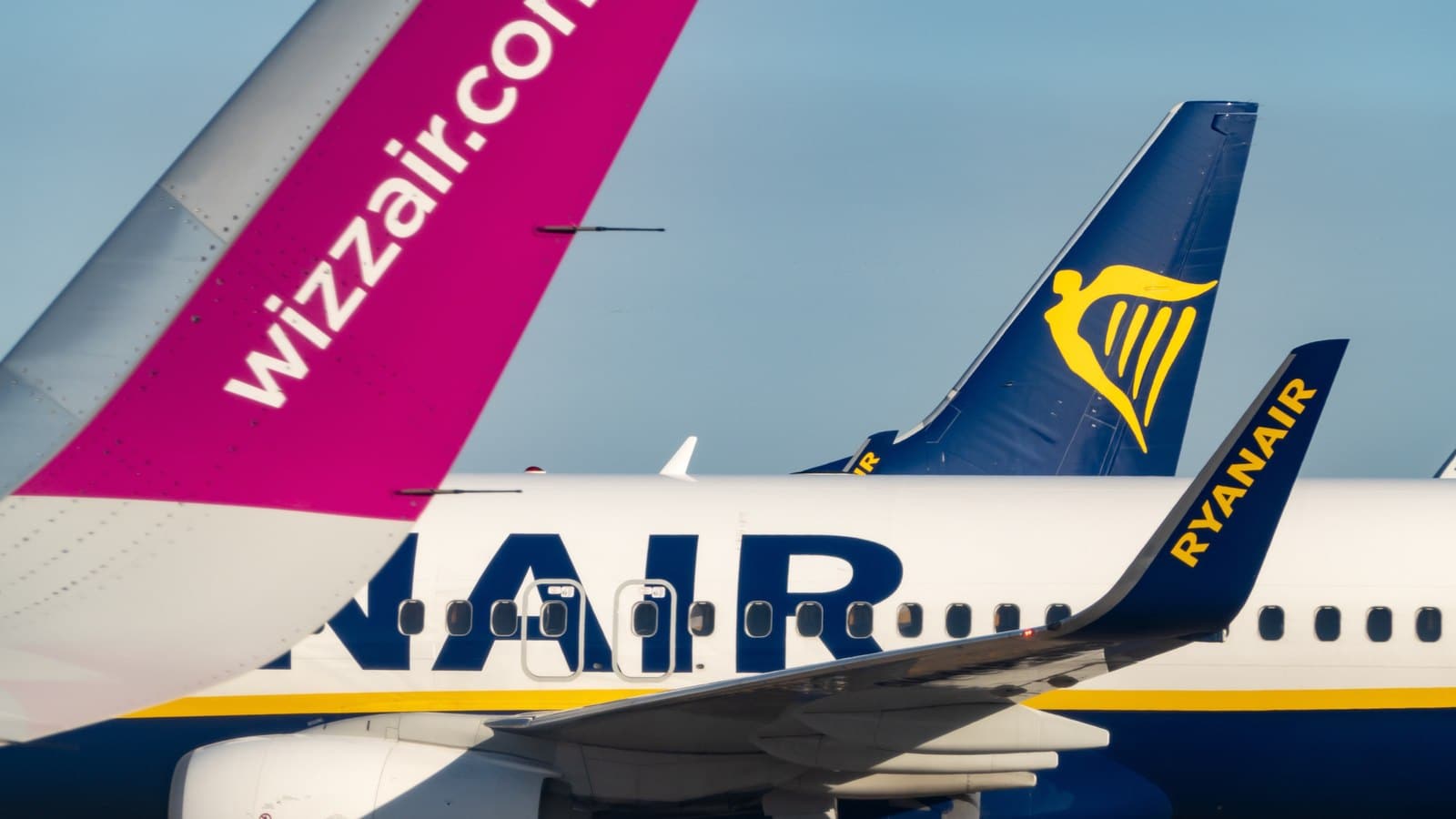 Low-Cost-Airlines Low-Cost-Airlines