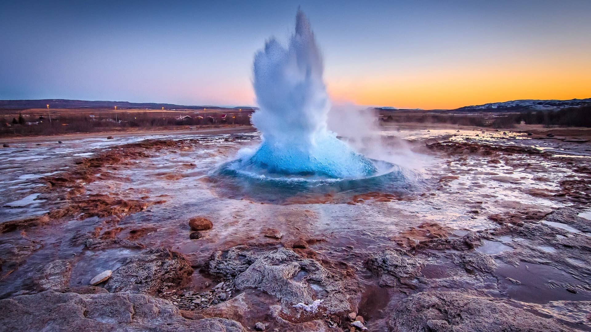 geyser islanda Geyser (strokkur) in eruzione