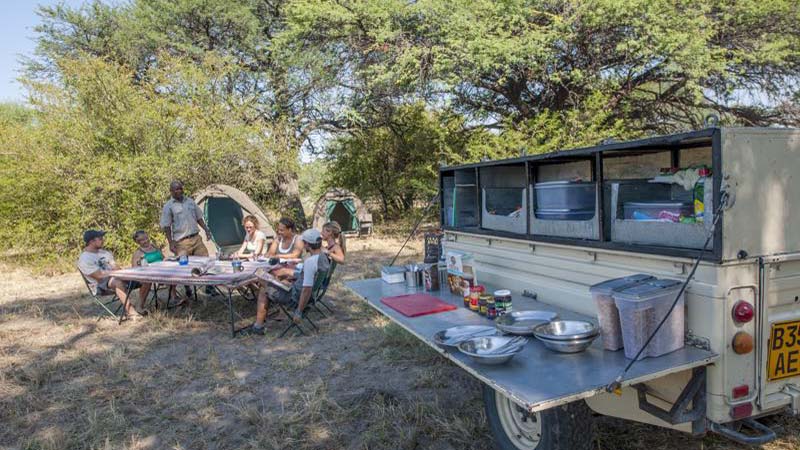 semi-participation-camping-safari-botswana semi-participation-camping-safari-botswana