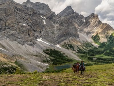banff-horse-riding